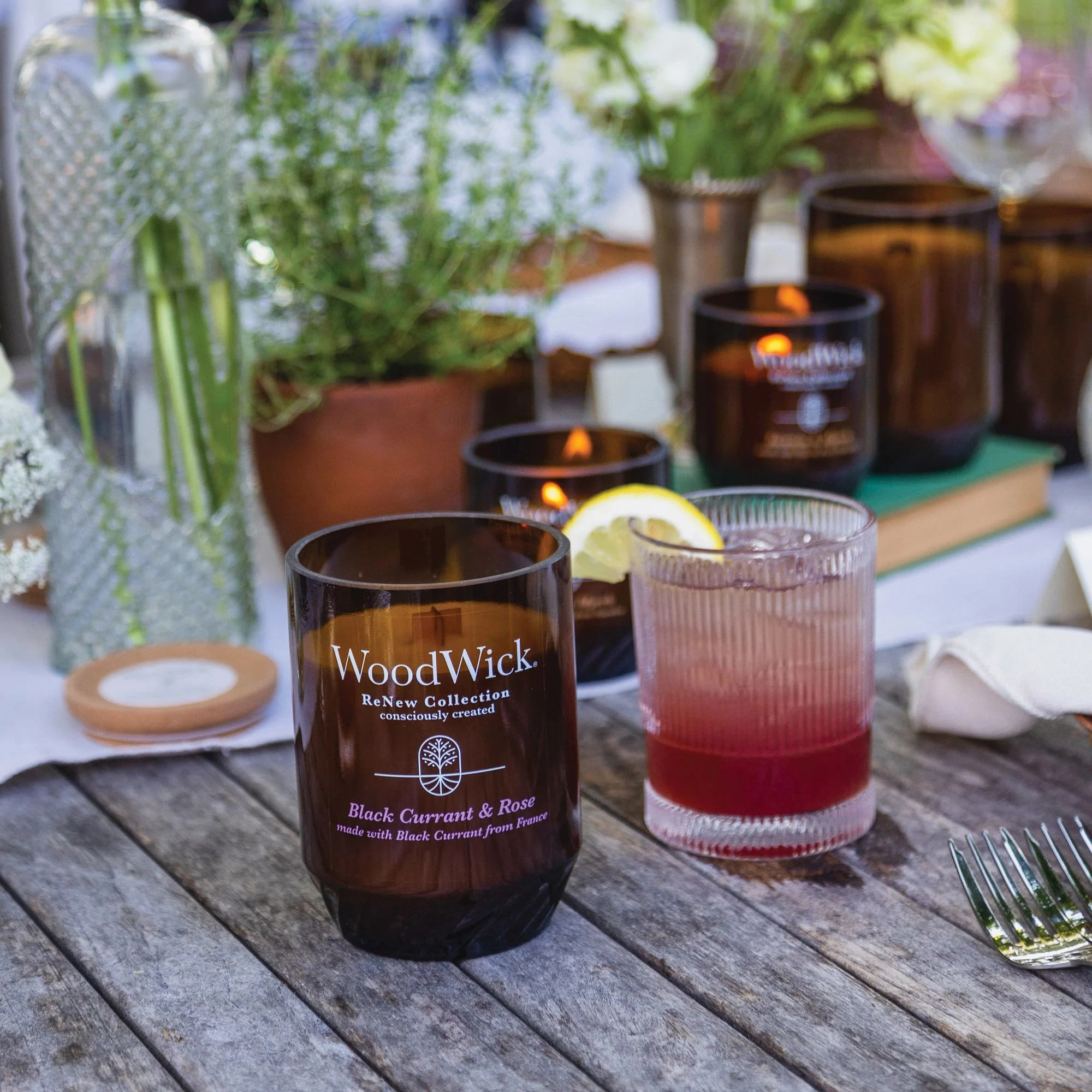 Black Currant & Rose Renew Large Candle by WoodWick - Image 4