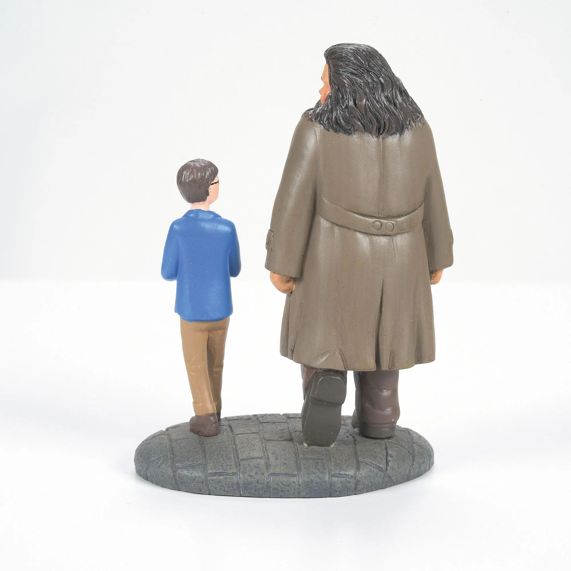 Harry Potter Village Basic Wizard Supplies (Harry Potter and Hagrid Figurine) -Harry Potter Village by D56 - Image 3