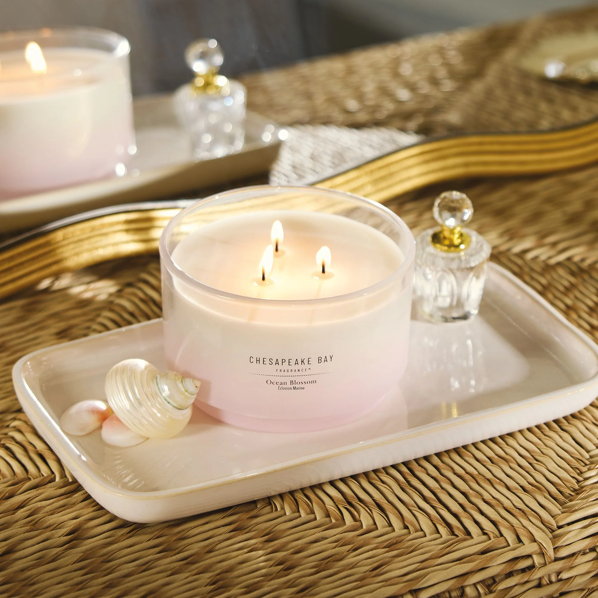 Ocean Blossom 3 Wick Candle by Chesapeake Bay - Image 2