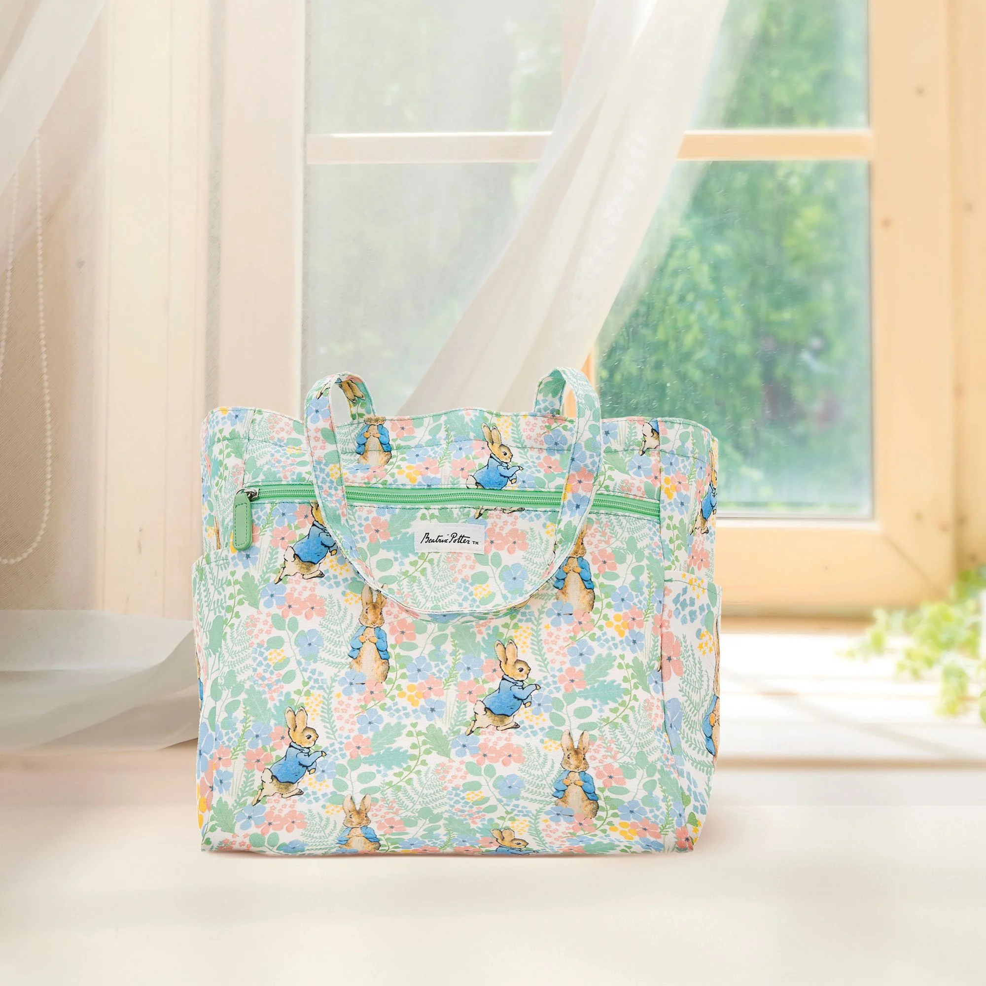 Peter Rabbit English Garden Tote Bag - Image 9