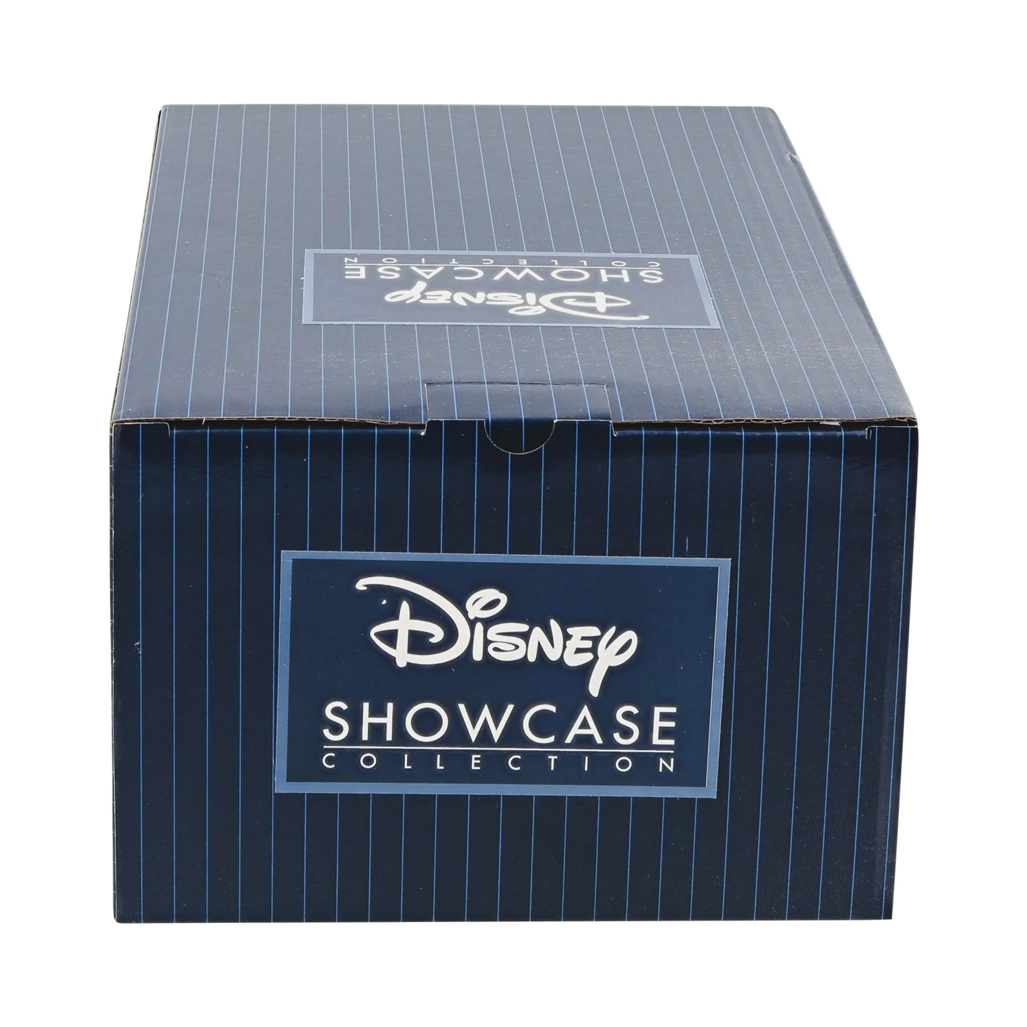 Pocahontas Couture de Force Figurine by Disney Showcase - Image 9