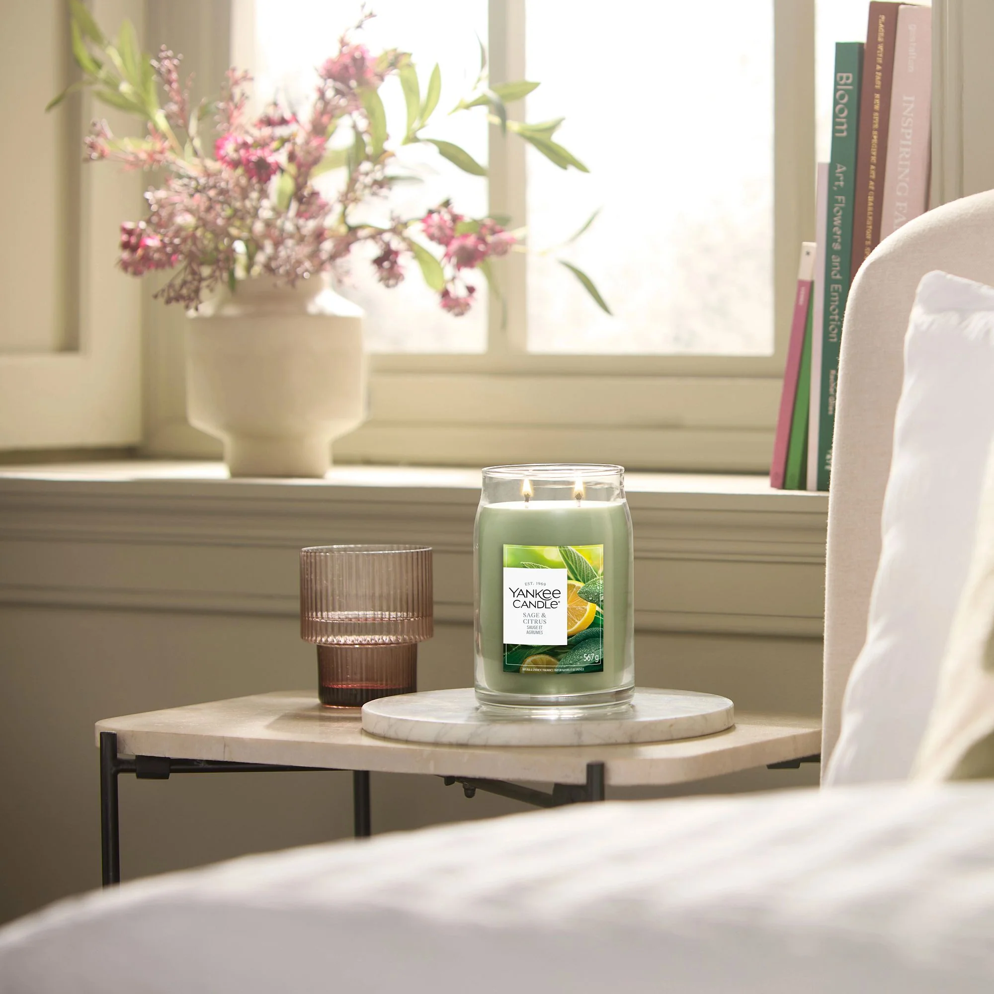 Sage & Citrus Signature Large Jar by Yankee Candle - Image 2