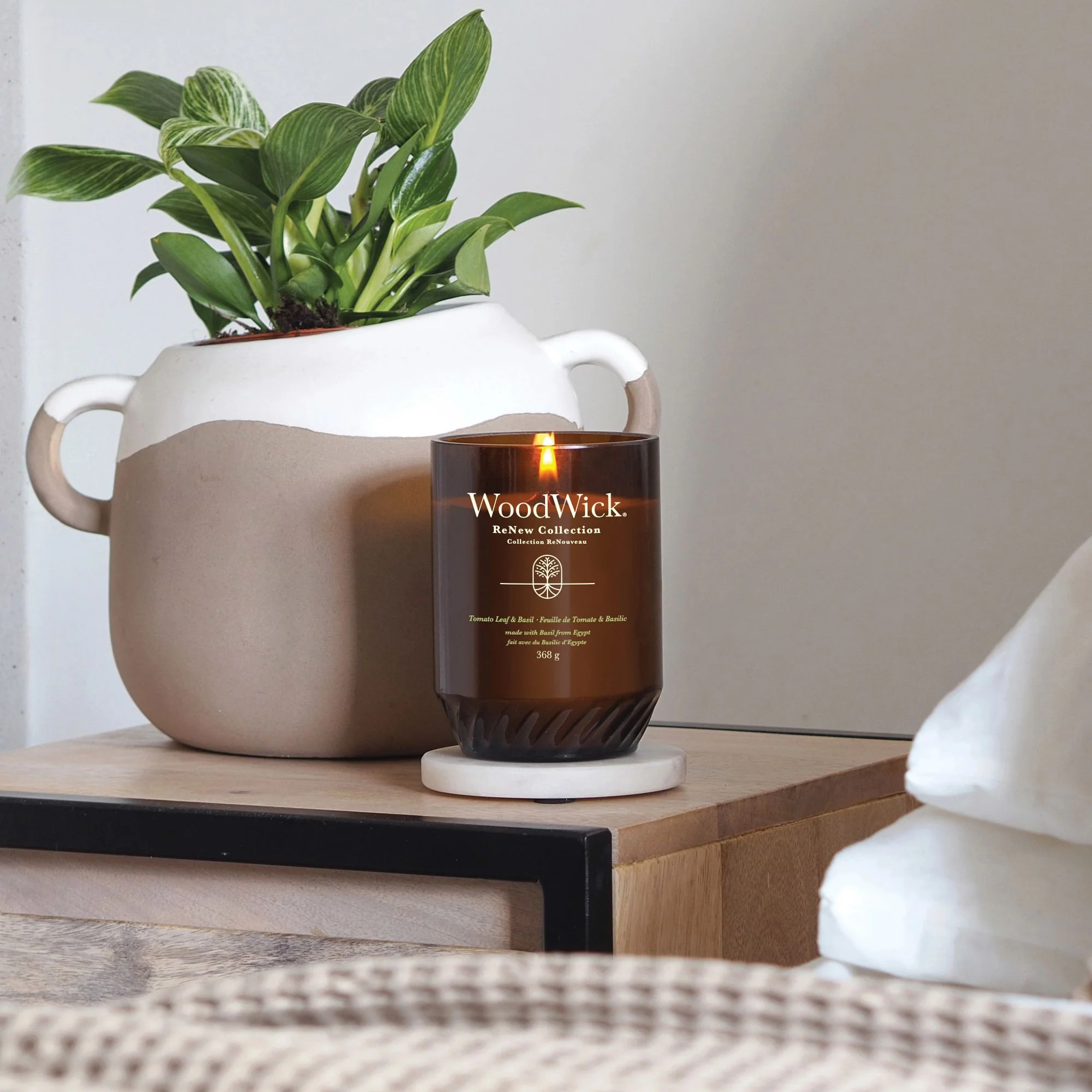Tomato Leaf & Basil Renew Large Candle by WoodWick - Image 2